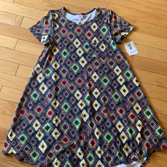 LuLaRoe Dresses & Skirts - Lularoe Carly- legging material!